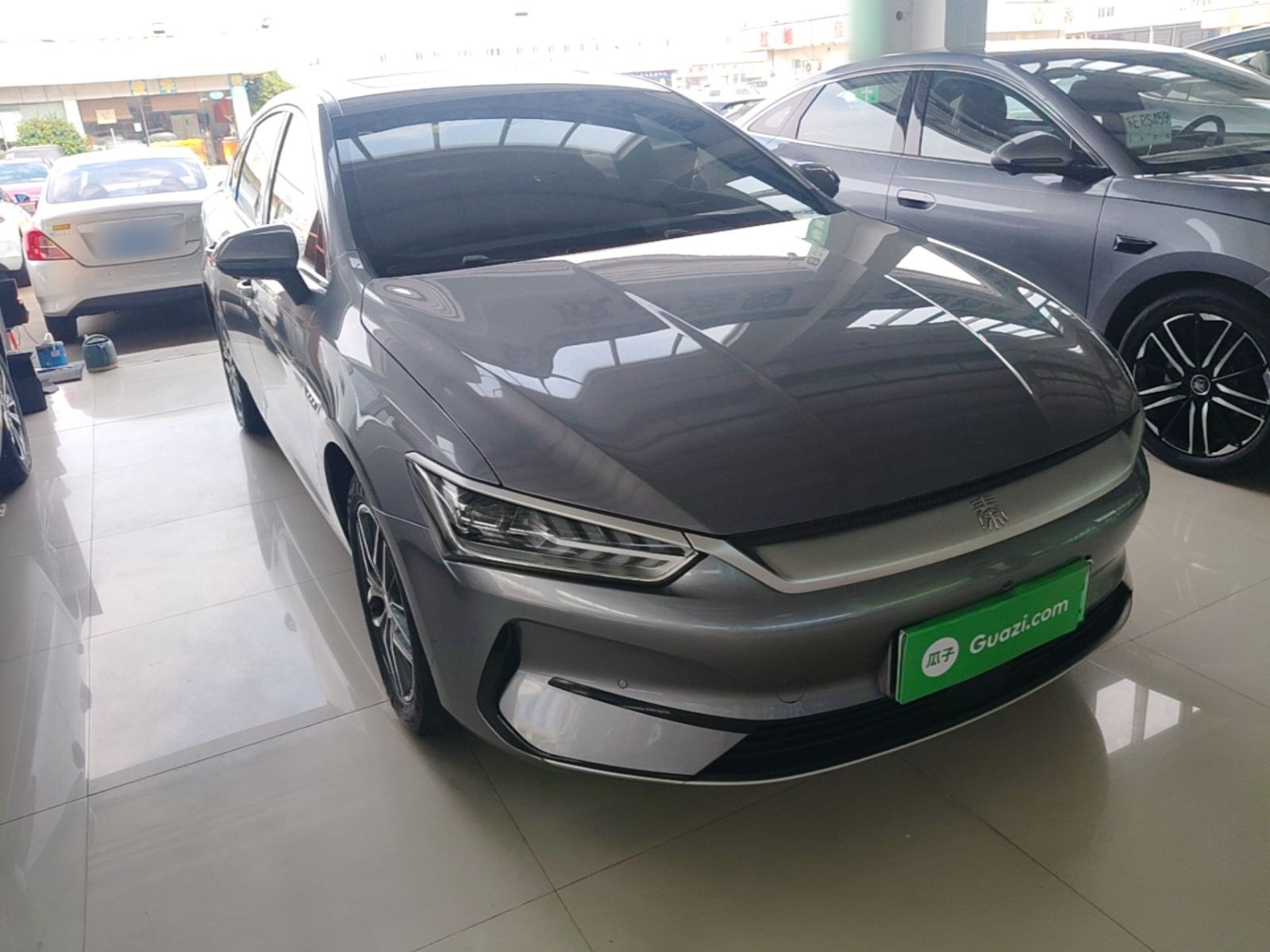 BYD Qin PLUS 2023 Champion Edition EV 510KM Excellence Model — снимка 3