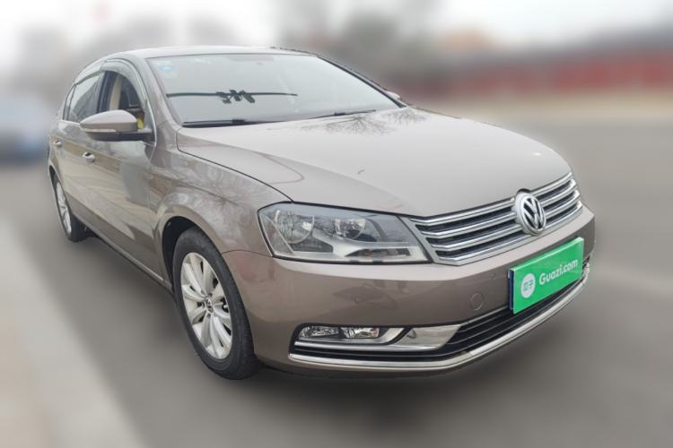 Used Volkswagen Magotan 2012 Revised Version 1.8TSI Leading Edition Front Right 45 Deg