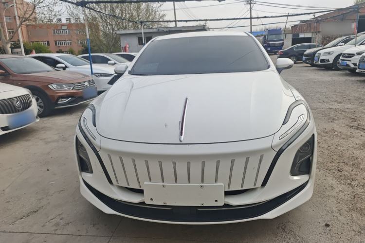 Used Hongqi E-QM5 2022 431 km Charge & Enjoy Edition
