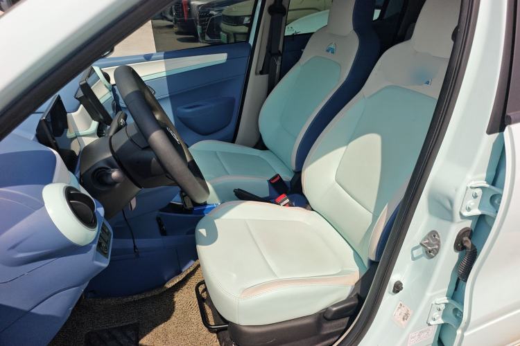 Used Dongfeng NAMMI BOX 2022 Chasing Wind Edition 331 km Standard Model Left Front Seat