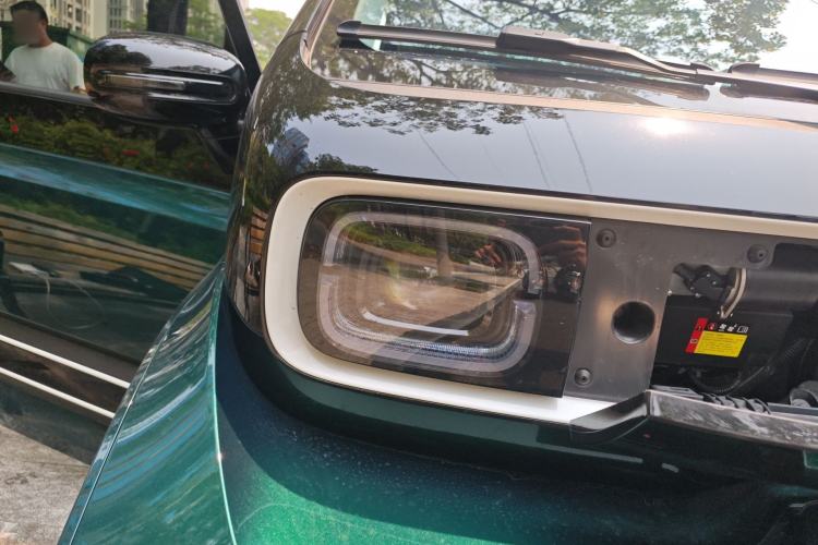 Used Baojun KiWi EV 2021 Artist Model Ternary Lithium Right Front Headlight