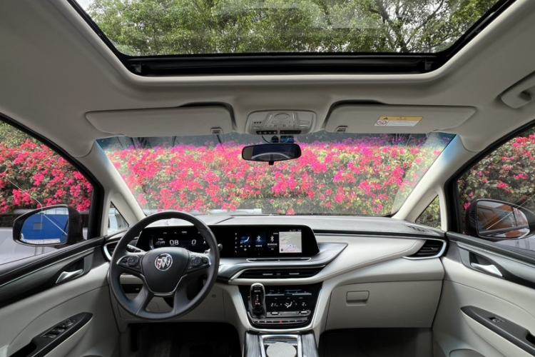 Used Buick GL8 2021 ES Landtrek 653T Comfort Edition