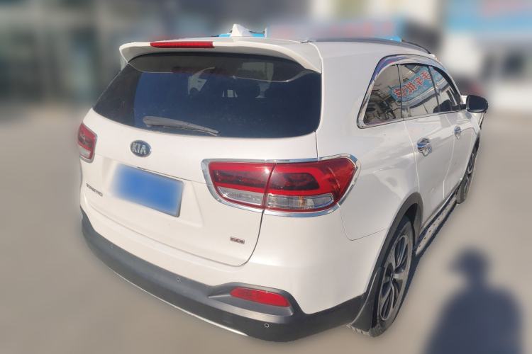 Used Kia Sorento 2015 Sorento L 2.4L Gasoline 4WD Elite Edition 7 Seats China V Emission Standard Rear Right 45 Deg
