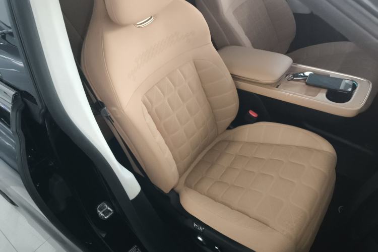 Used EXEED Star Era ET 2024 All-Electric 655 Ultra Right Front Seat