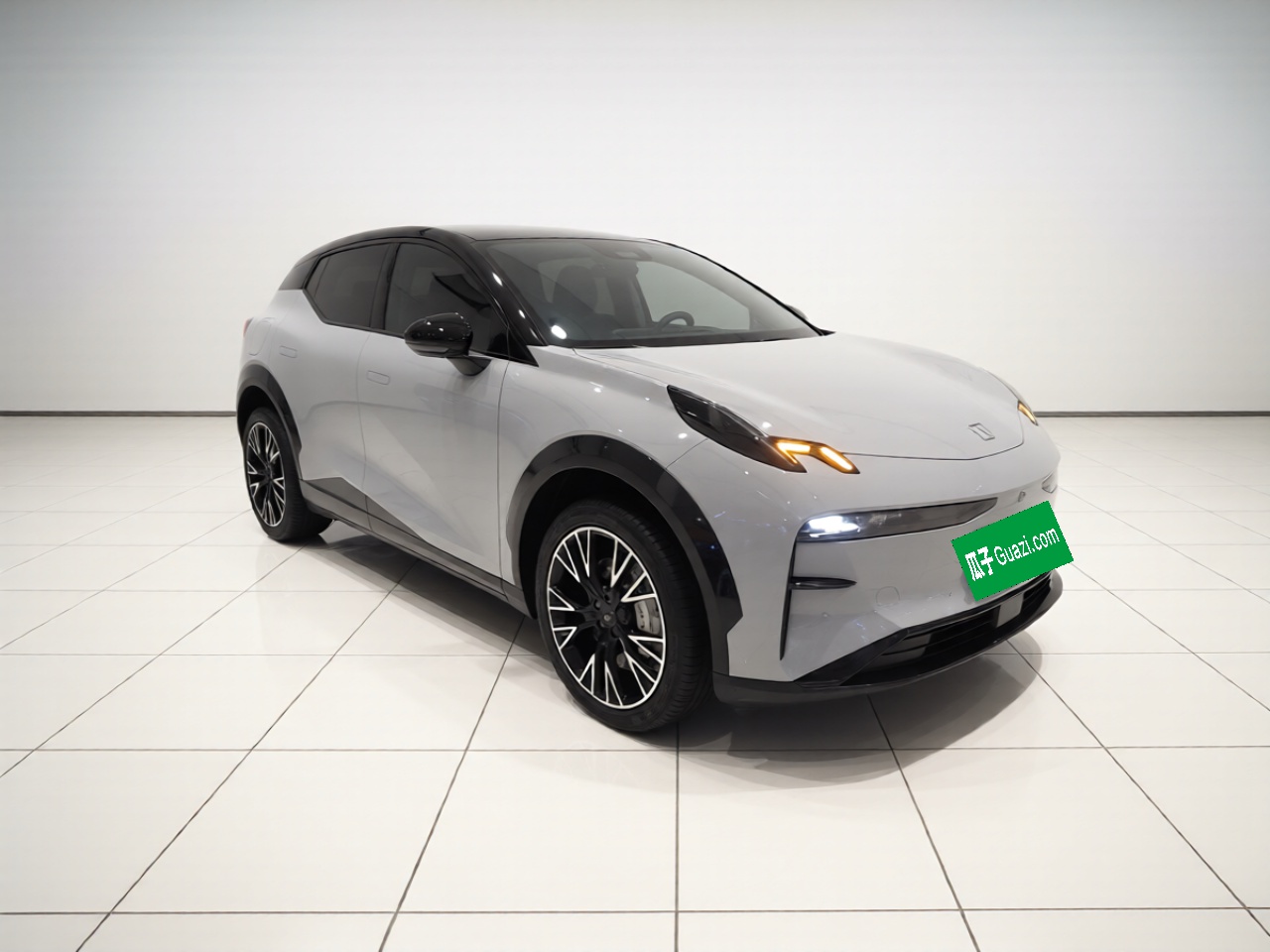 Zeekr X 2023 Four-Wheel Drive YOU Edition 4 Seats — снимка 3