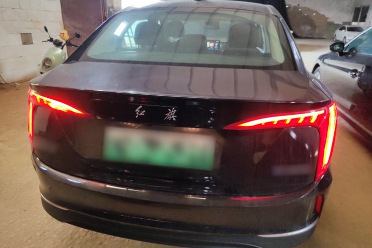 Used Hongqi E-QM5 2021 Charging Version Flagship Edition

