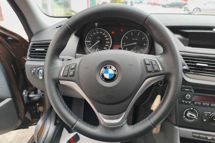 Used BMW X1 2014 sDrive18i Fashion Model