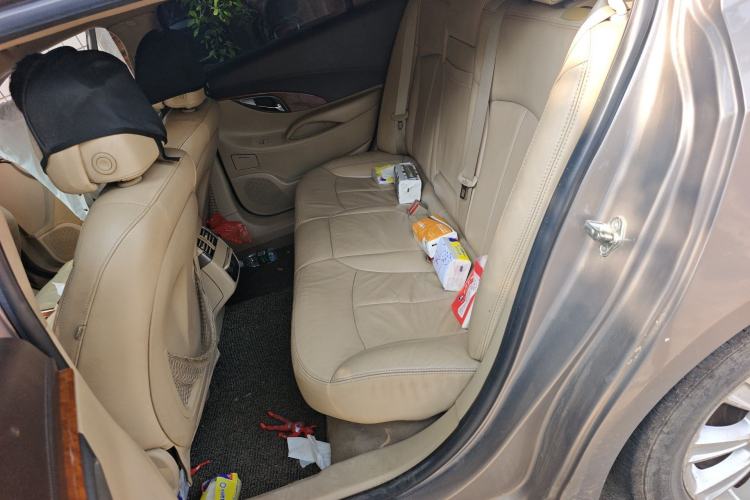 Used Buick LaCrosse 2011 2.4L SIDI Comfort Sunroof Version
