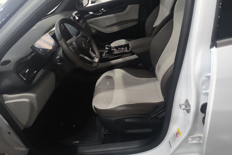 Used BYD Qin PLUS 2024 HONOR Edition DM-i 55KM Leading Model Left Front Seat