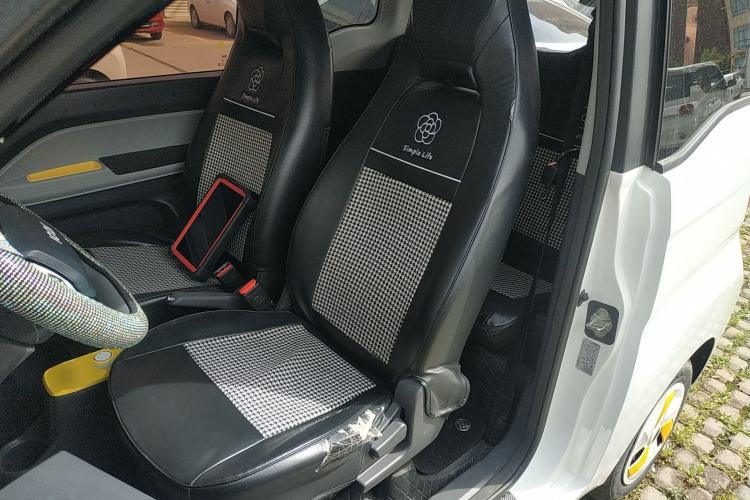 Used Chery QQ Ice Cream 2022 120km Conical Shape Lithium Iron Phosphate