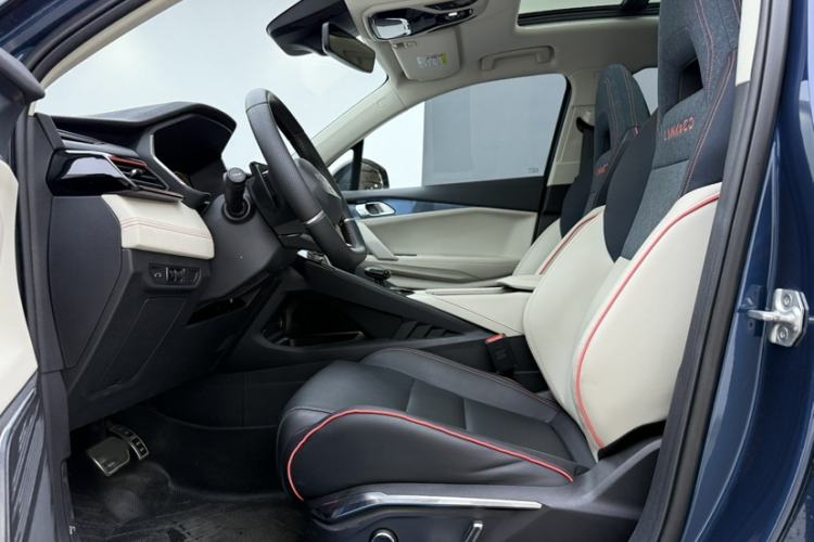 Used Lynk & Co 06 2020 1.5T YAO Halo Interior 2