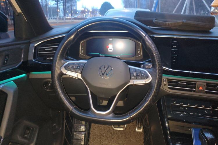 Used Volkswagen Tayron X 2020 380TSI Four-Wheel Drive Flagship Smart Connectivity Version Steering Wheel