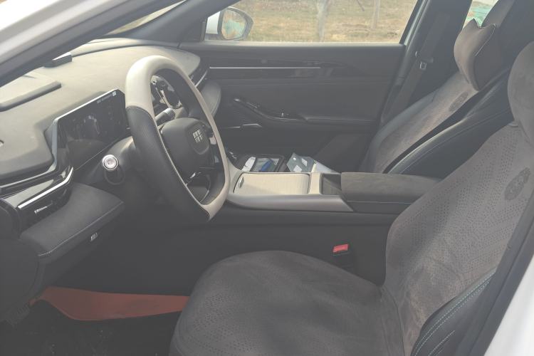 Used Geely Galaxy L6 2024 125km Creative Edition