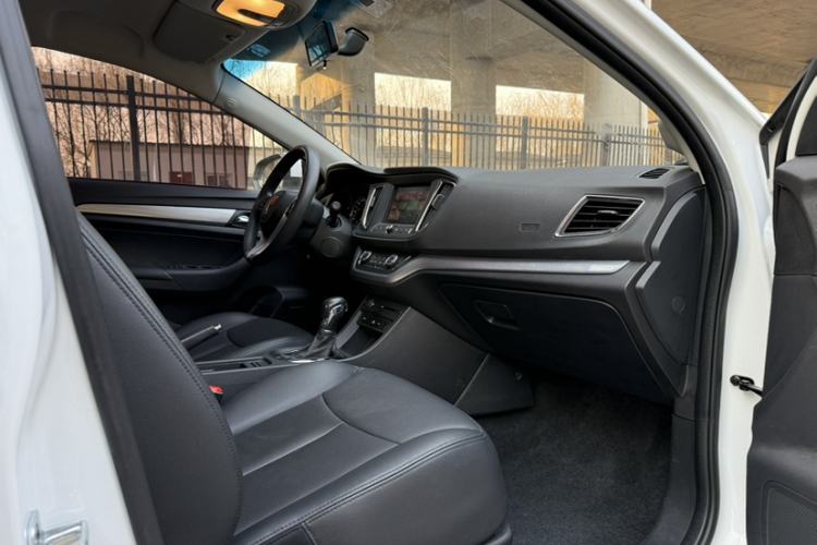 Used Roewe 360 2018 PLUS 1.5L Automatic Luxury Edition
