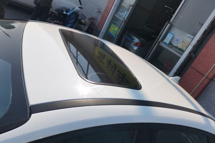 Used Ford Focus 2017 Sedan 1.6L Automatic Fashion Edition Smart Drive Version
