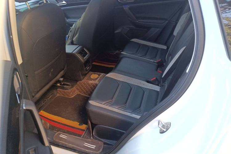 Used Volkswagen Tayron GTE Plug-in Hybrid 2020 1.4T Luxury Model Left Rear Seat