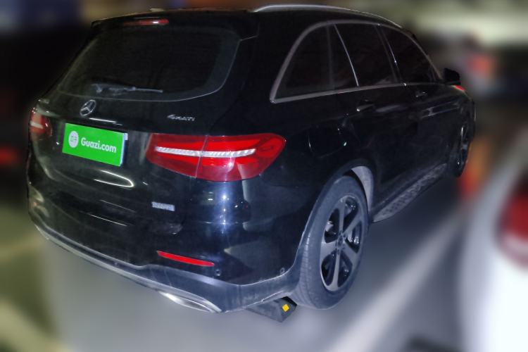 Used Mercedes-Benz GLC 2018 GLC 260 4MATIC Luxury Model
