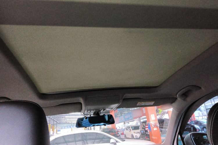 Used Volkswagen Tiguan L 2021 330TSI Automatic Two-Wheel Drive R-Line Enhanced Edition
