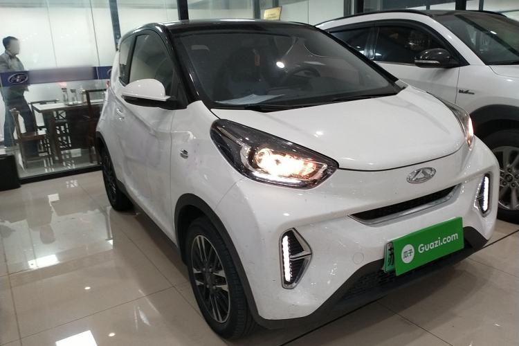 Used Chery Little Ant 2023 251km True Love Edition Lithium Iron Phosphate Front Right 45 Deg