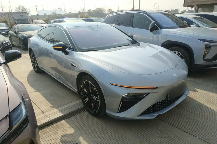 Used NETA S 2022 Extended-Range Version 1160 km Range Rear-Wheel Drive Mid-Grade
