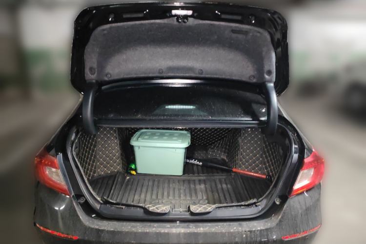 Used Honda Accord 2018 260TURBO Elite Edition China VI Trunk