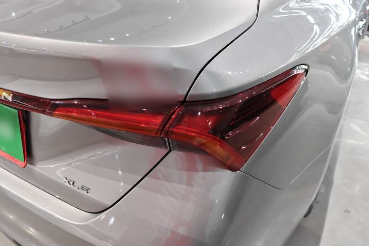 Used Toyota Avalon 2019 2.0L XLE Premium Edition China VI