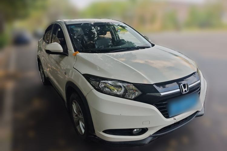 Used Honda Vezel 2017 1.5L CVT 2WD Comfort Model Front Right 45 Deg