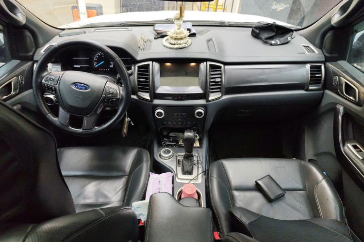 Used Ford Everest 2016 2.0T Gasoline Automatic 4x4 Flagship Edition
