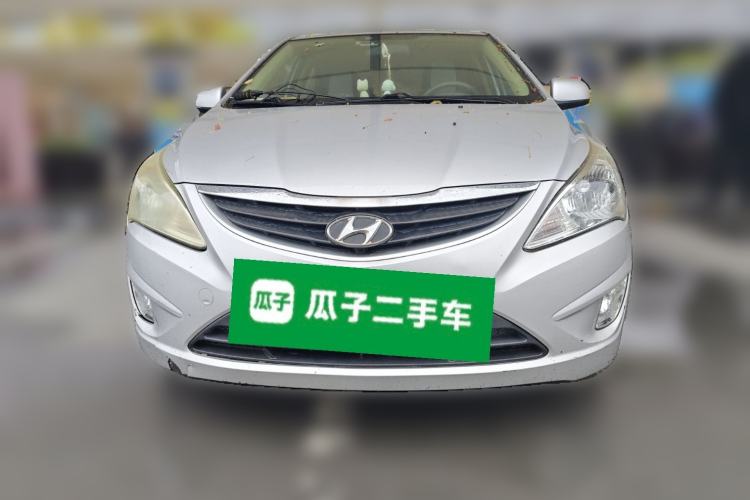Used Hyundai Verna (older generation) 2010 Sedan 1.4L Manual Comfort GS Front