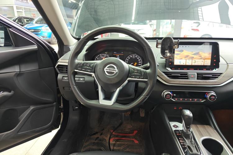 Used Nissan Teana 2021 2.0L XL Comfort Edition Steering Wheel