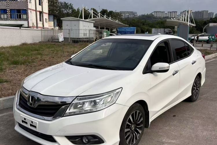 Used Honda Crider 2015 1.8L manual luxury version