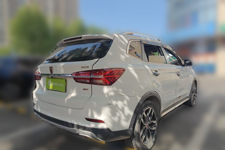 Used Roewe RX5 2016 20T Two-Wheel Drive Automatic Internet Smart Edition
