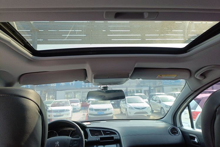 Used Peugeot 3008 2016 1.6THP Automatic Classic Edition Headliner
