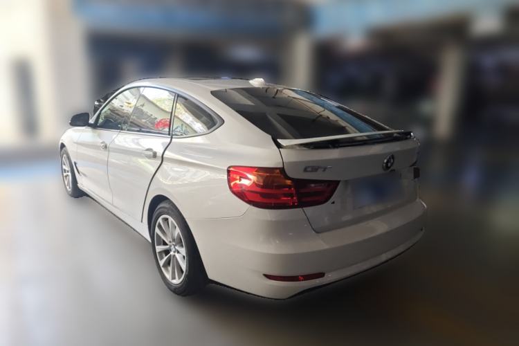 Used BMW 3 Series GT 2014 320i Leading Model
