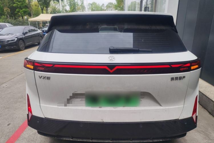 Used Venucia VX6 2023 520 Max Rear