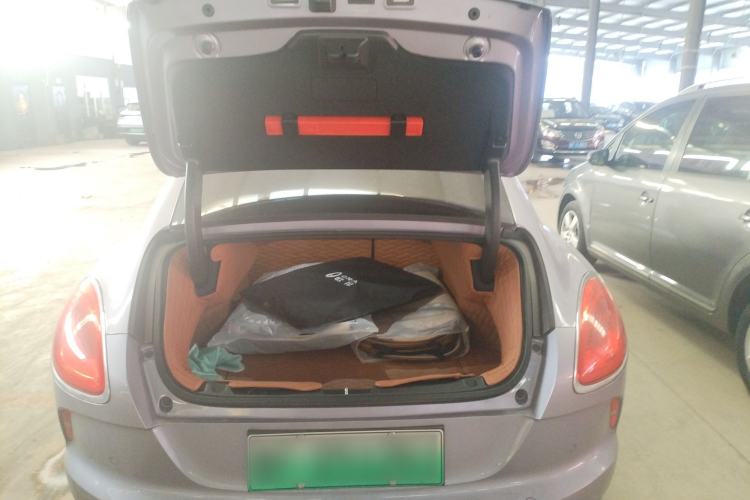 Used ORA Lightning Cat 2022 555 km Luxury Edition Trunk