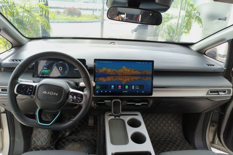 Used AION Y 2023 Plus 510 Enjoy Edition