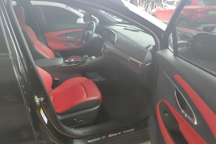 Used CHANGAN UNI-T 2020 1.5T Flagship Version Right Front Seat