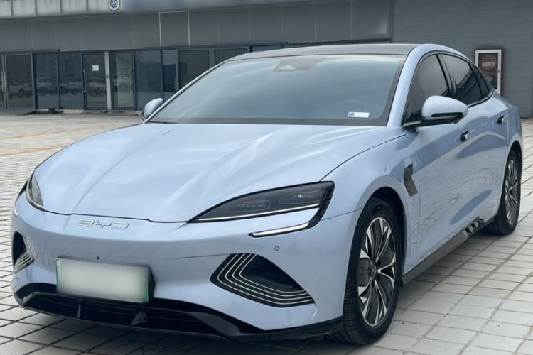 Used BYD Seal 2022 550 km Standard Range Rear-Wheel Drive Elite Version