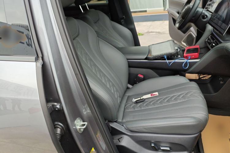 Used BYD Song L DM-i 2025 Intelligent Driving Version 160 km Excellence Edition
