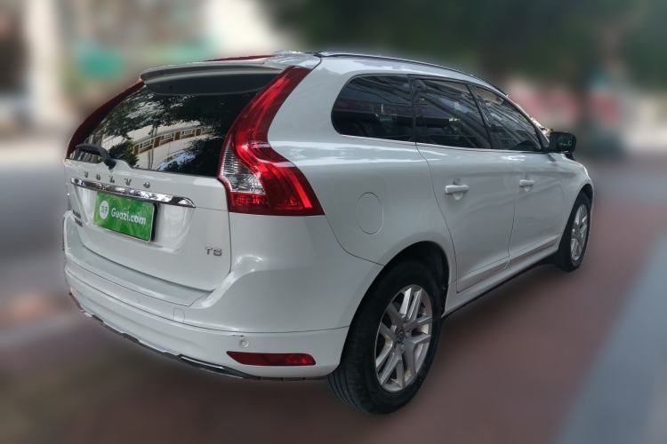 Used Volvo XC60 2016 T5 Smart Upgrade Model
