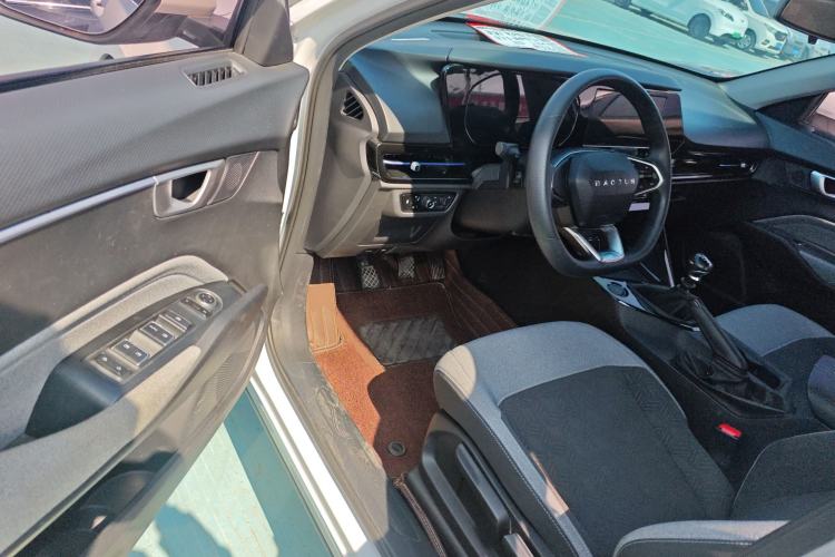 Used Baojun RC-6 2019 1.5T Manual Elite Version with 24-Hour Online Service