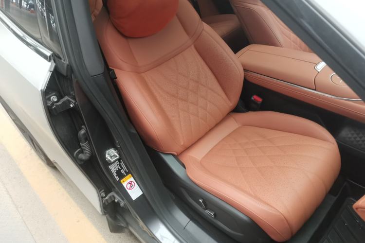 Used Deepal S07 2023 200Max Range-Extended Version
