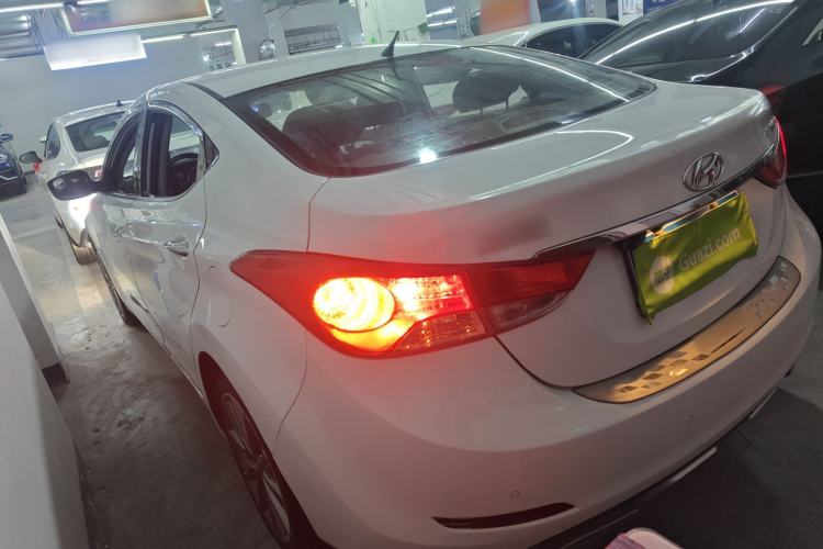 Used Hyundai Elantra (5th Generation / Langdong) 2015 1.6L Automatic Luxury Model Rear Left 45 Deg