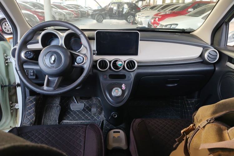 Used ORA Black Cat 2022 301km "Cute Pet" Version – Lithium Iron Phosphate
