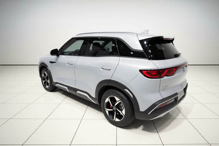 Used BYD Yuan UP 2024 401KM Leading Edition Exterior 2