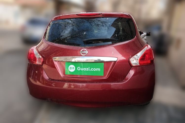 Used Nissan Tiida 2011 1.6L Manual Comfort Edition