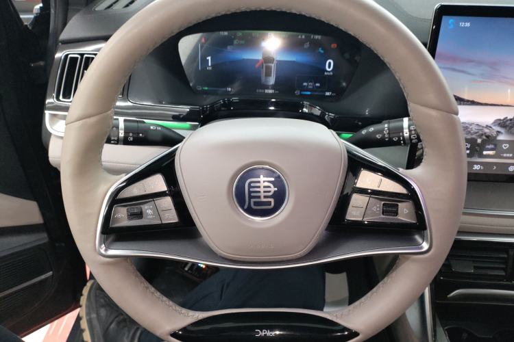 Used BYD Tang New Energy 2024 DM-i Glory Edition 112KM Prestige Model Steering Wheel