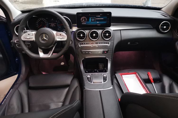 Used Mercedes-Benz C-Class 2021 C 200 L Fashion Edition Sport Version Center Console