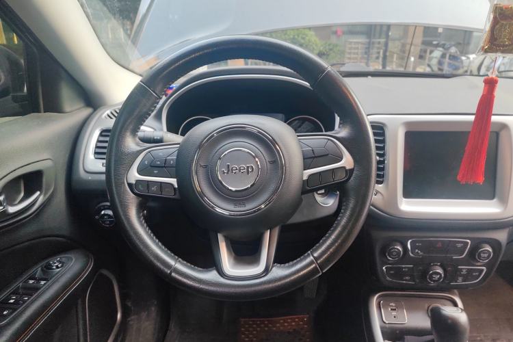 Used Jeep Compass 2017 200T Automatic Family Edition